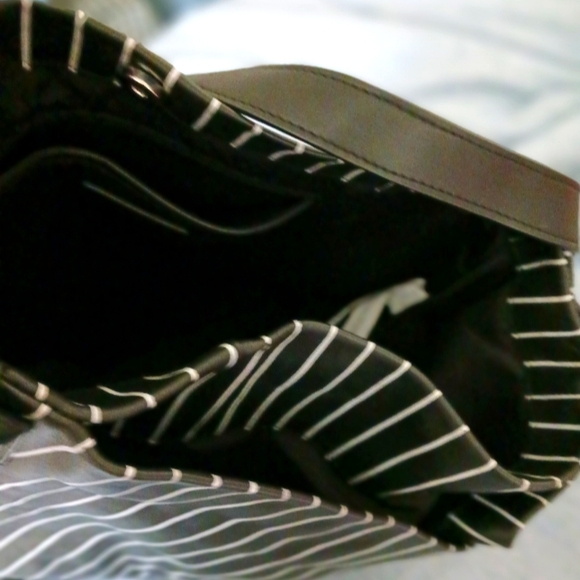 ZARA XL Pinstriped Leather Trim Shoulder Bag NEW NWOT - Picture 5 of 6